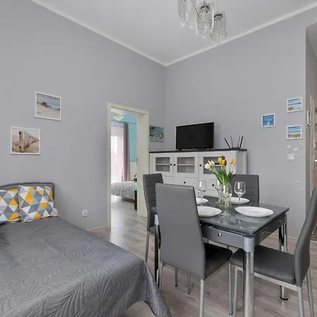 Polnocna Sypialnia, Taras & Parking By Renters