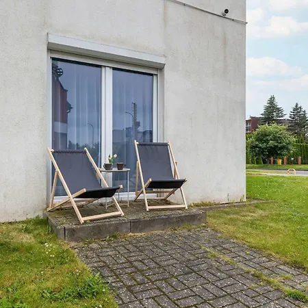 Polnocna Sypialnia, Taras & Parking By Renters Appartement Darłowo